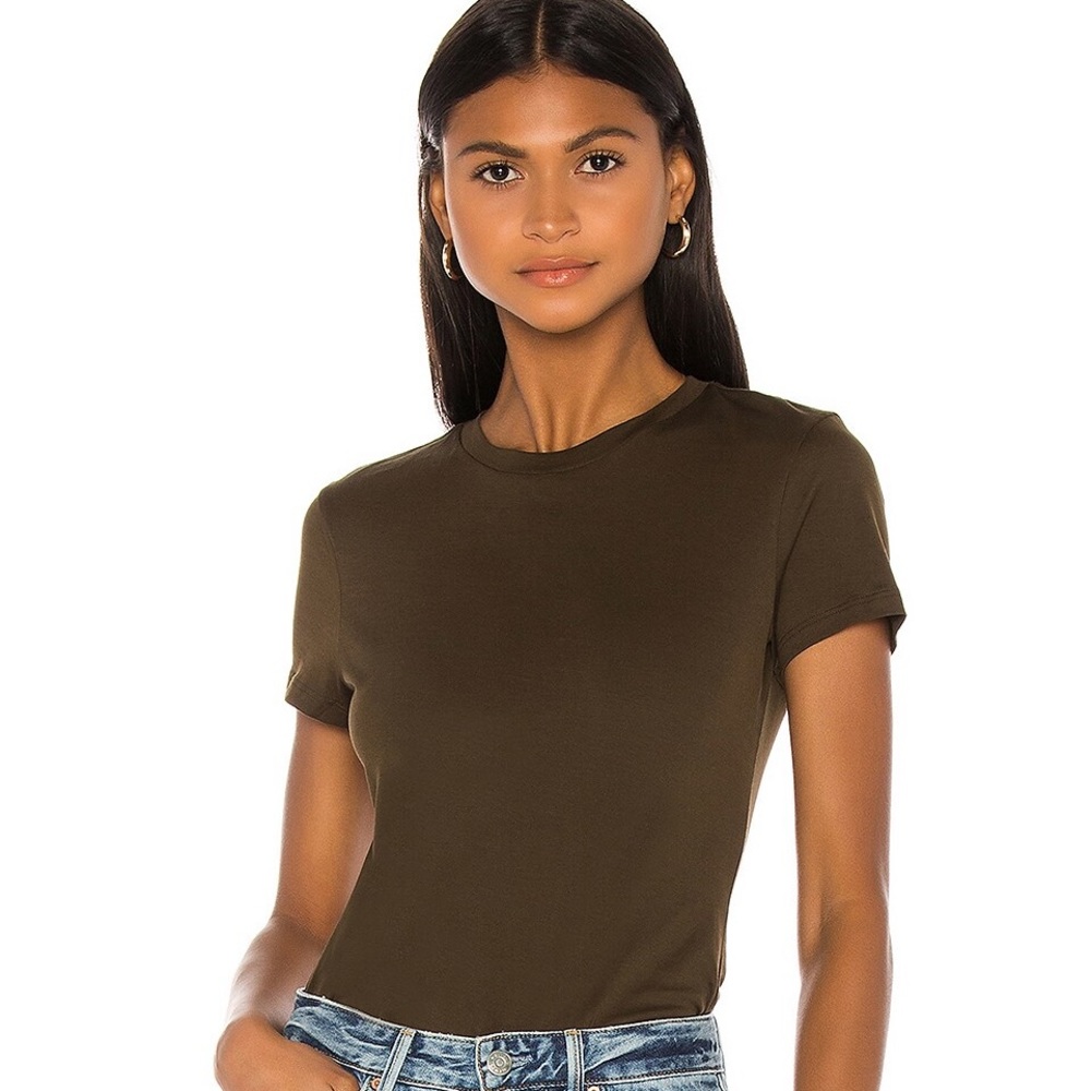 Theory Tiny Tee in Deep Army